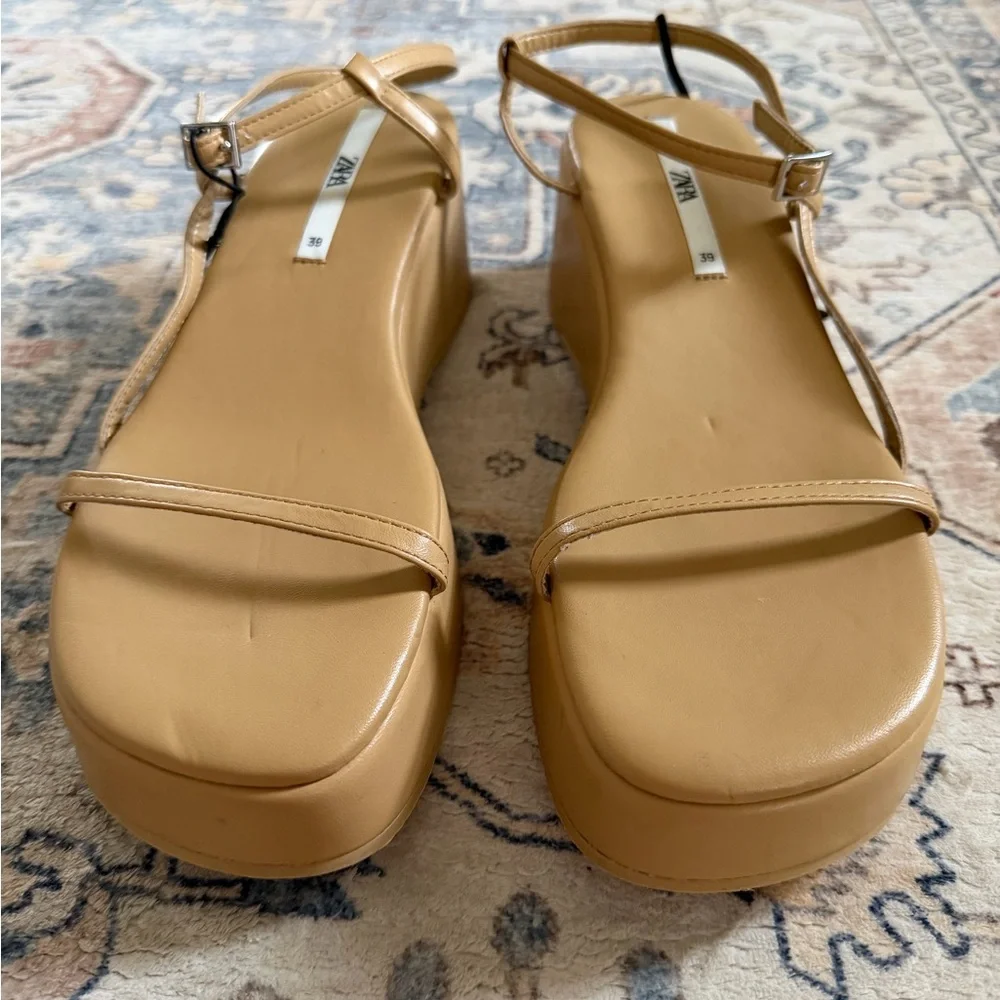 Zara Beige Platform Sandals with Ankle Strap